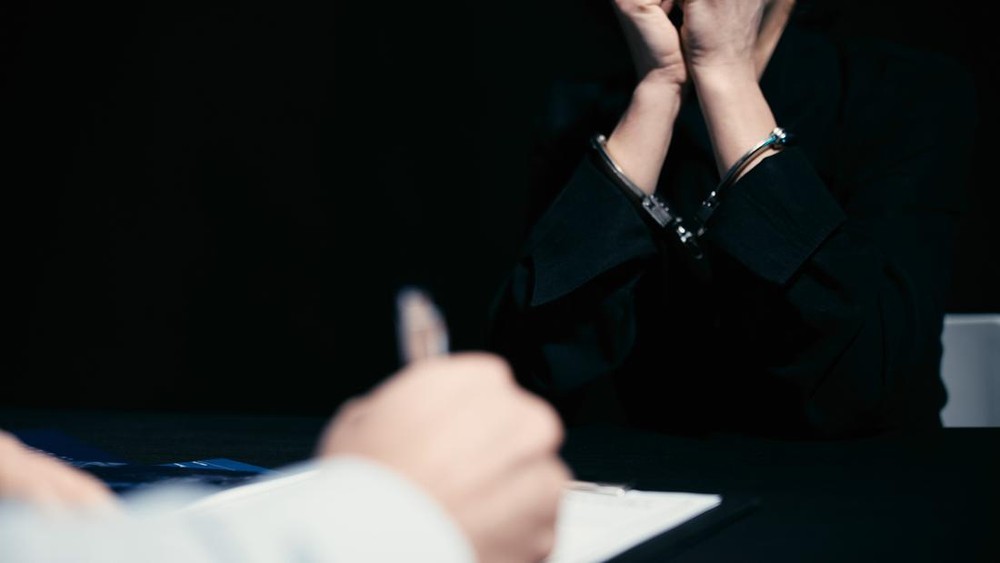 HEBOH LEBAK: Dua Wanita Penginjak Al-Quran Resmi Tersangka!