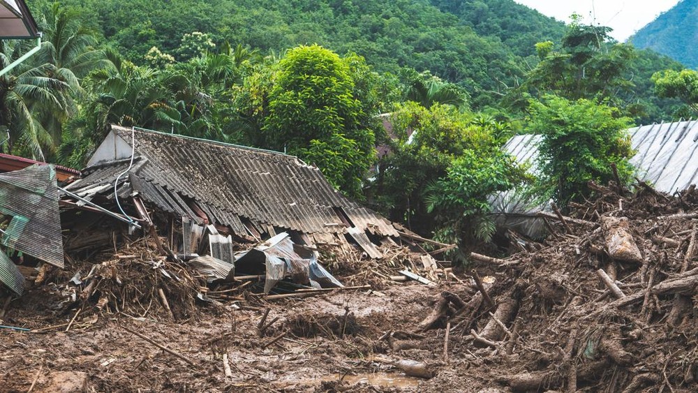 Tragedi Purbalingga: Batu Raksasa Renggut Nyawa!