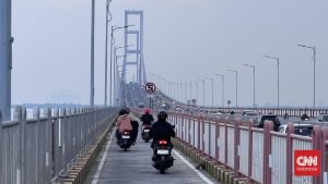 Jembatan Suramadu Ditutup Sesaat: Demi Keamanan Jutaan Pengguna!