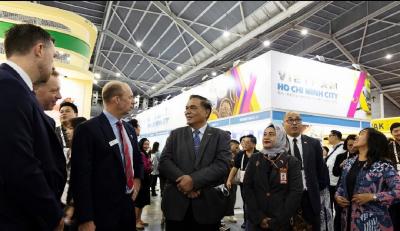 UMKM RI Gemparkan Singapura, Raup Ratusan Miliar di Tengah Badai Global!