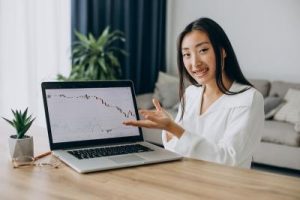 Jangan Kaget! Ini Alasan Usia 20-an Waktu Emas Investasi Saham