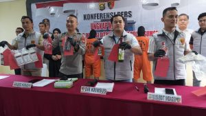 Pabrik Miras Oplosan Maut di Sumsel Dibongkar, Nyawa Warga Terancam!