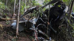 Pemandangan Pilu: Helikopter Hancur di Jantung Kalimantan