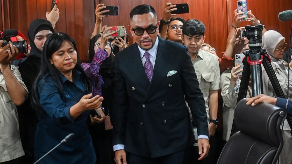 Kaget! Sahroni Diperas KPK Gadungan, Rp300 Juta Ludes