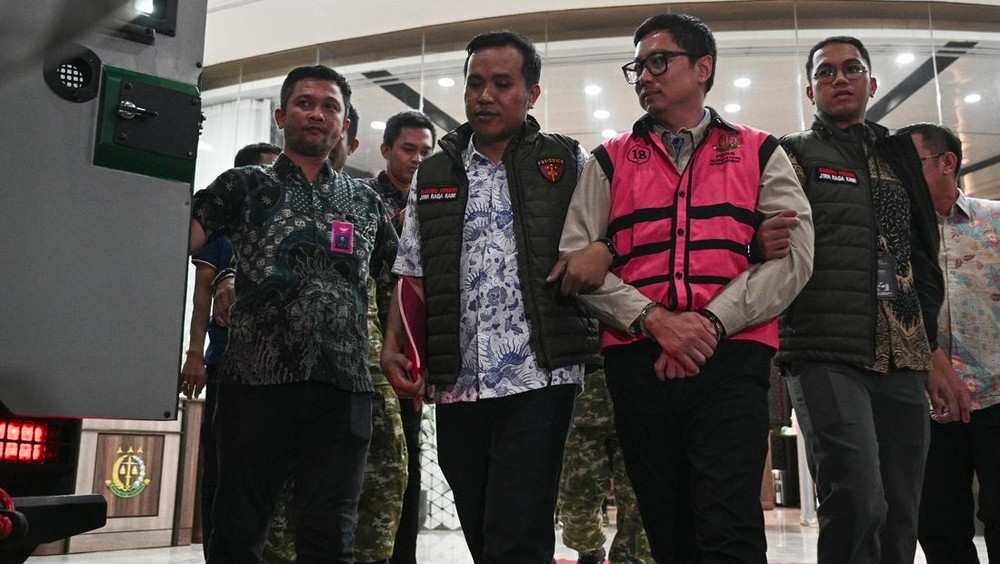 Skandal Motor Listrik BGN: Bos Vendor Bertemu Pejabat! 1 Skandal Motor Listrik BGN: Bos Vendor Bertemu Pejabat!