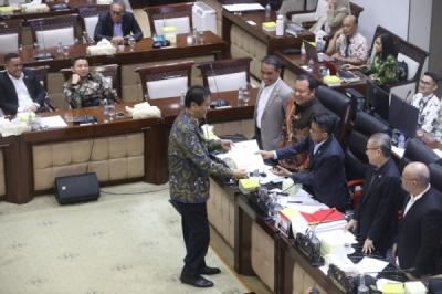 Indonesia Siap Jadi Pusat Finansial Dunia? 1 Indonesia Siap Jadi Pusat Finansial Dunia?