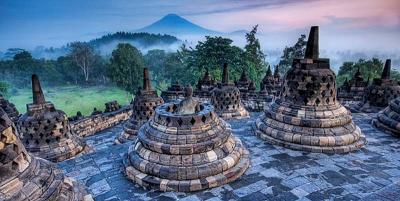 Pariwisata ASEAN Melejit, Peluang Emas Miliaran Dolar! 1 Pariwisata ASEAN Melejit, Peluang Emas Miliaran Dolar!
