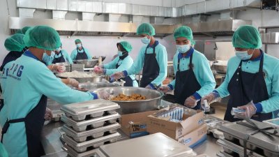 Heboh! Rp240 T Anggaran BGN 2027, Hampir Semua untuk Makan Gratis! 1 Heboh! Rp240 T Anggaran BGN 2027, Hampir Semua untuk Makan Gratis!